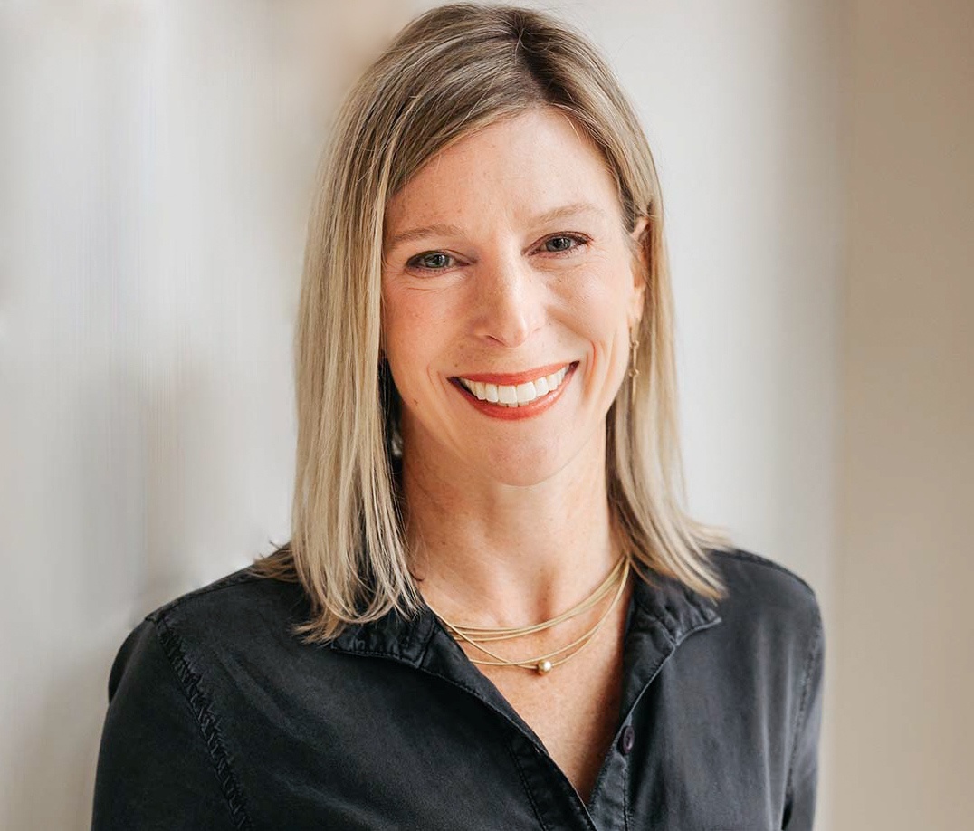 Laura Fravel, brand storyteller, thought leadership expert